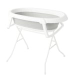 Bañera con pata plegable